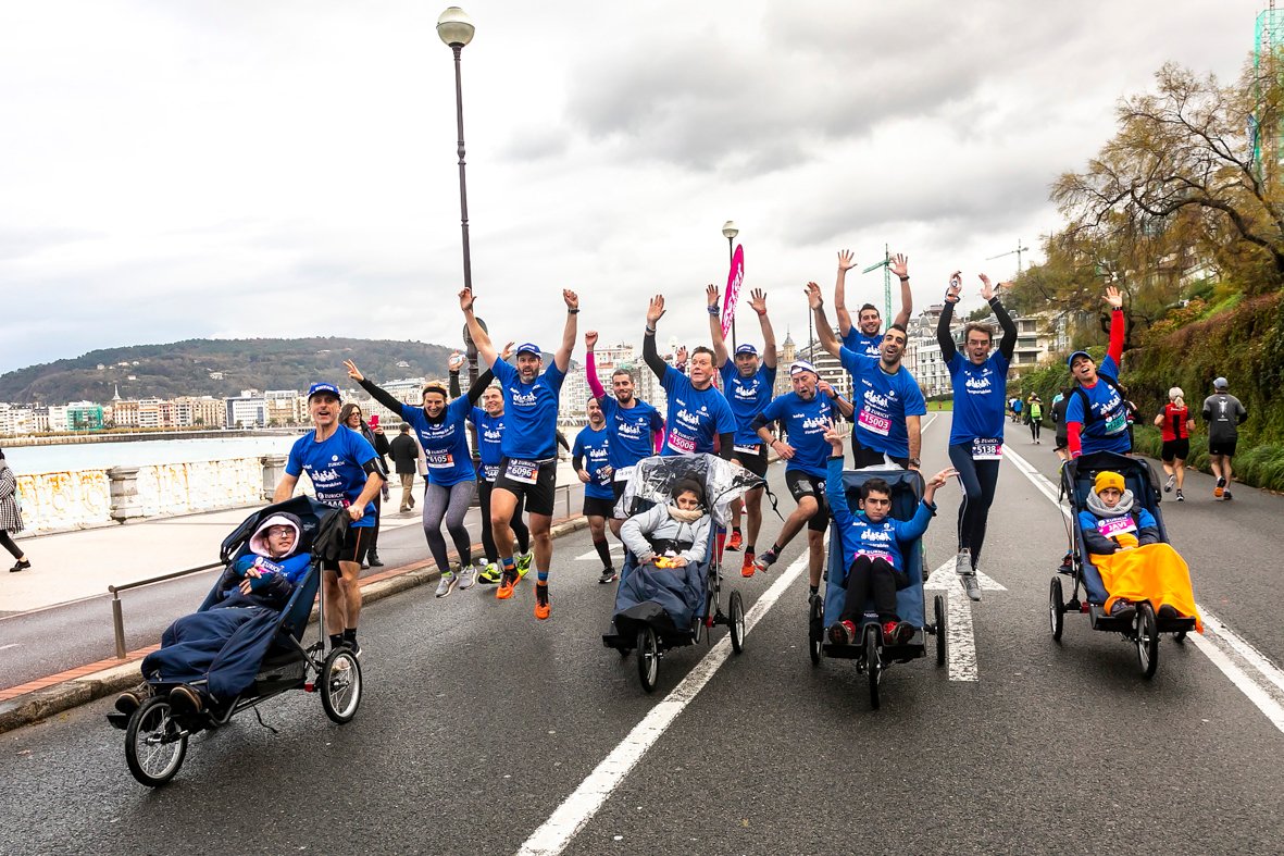 AEFAT Zurich Maratón Donostia Foto Xavier dArquer 5