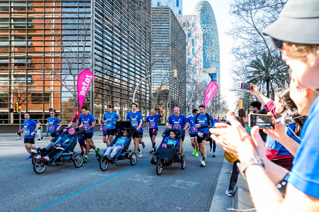 Equipo_Zurich_Aefat_en_Marató_Barcelona_2023.jpg